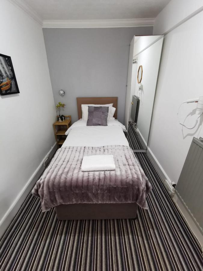 Edinburgh Rays Guest House ภายนอก รูปภาพ